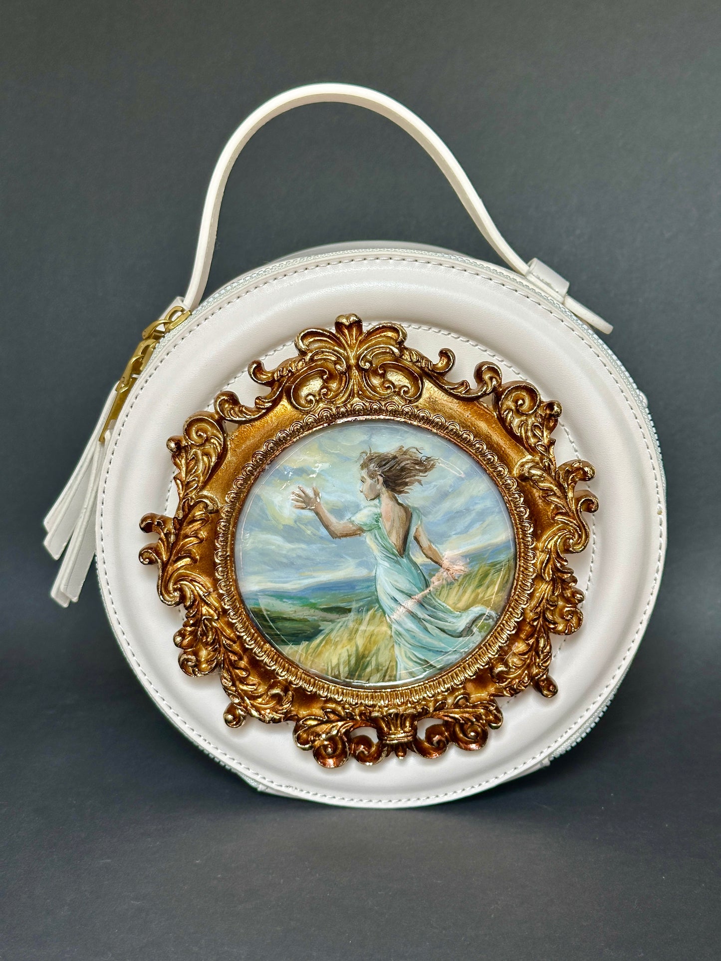 Zeița Aerului – Colecția Mistic