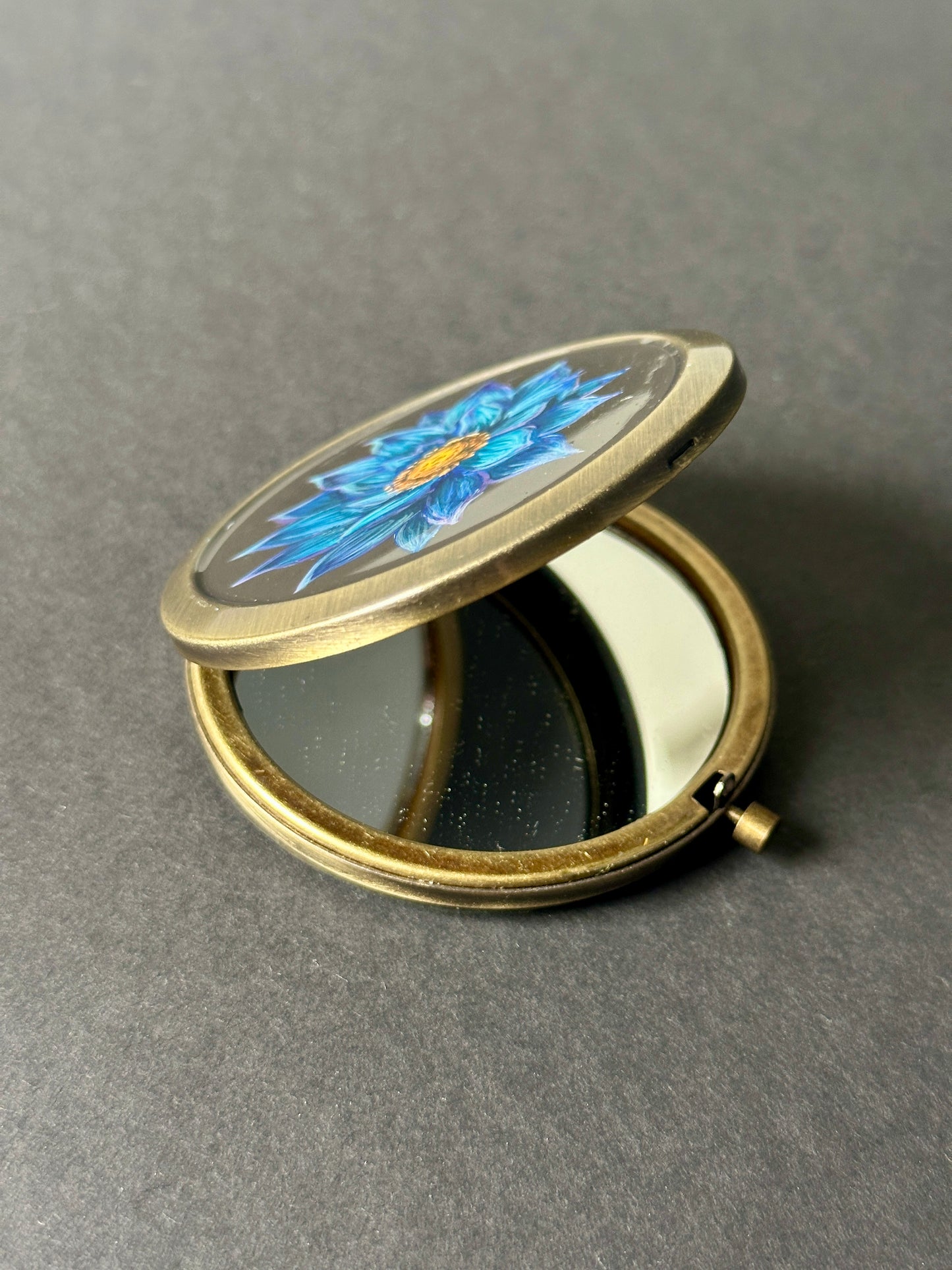 Portalul Purității și al Renașterii – Colecția Mistic