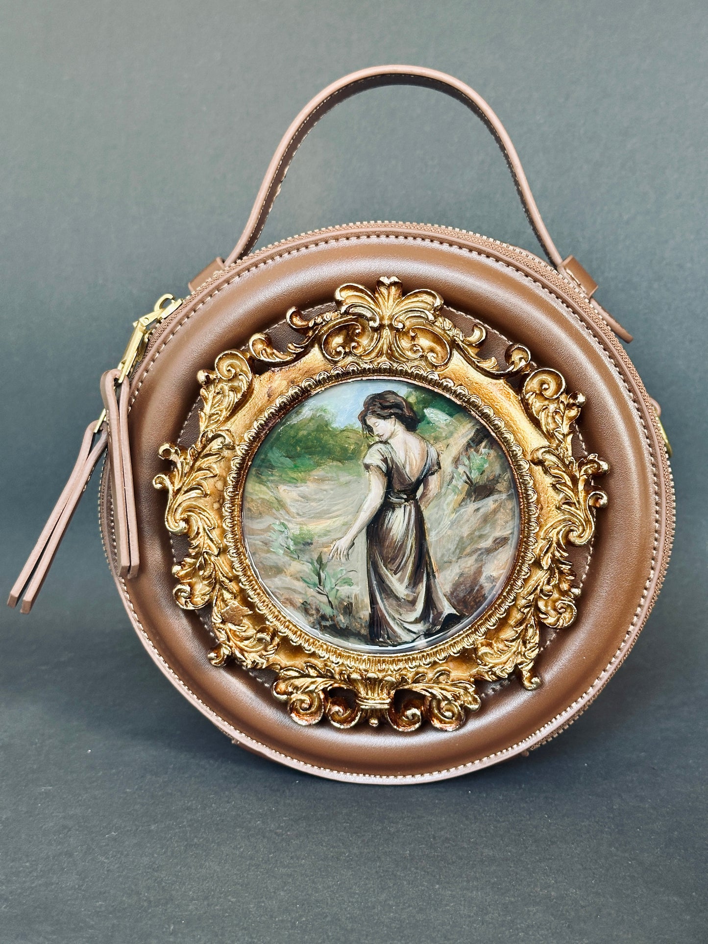 Zeița Pământului – Colecția Mistic